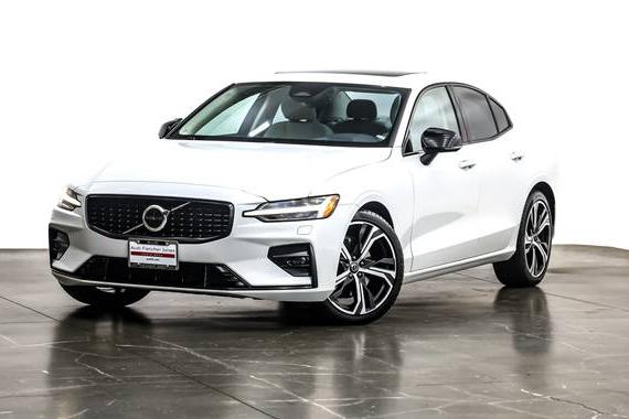 VOLVO S60 2024 7JRL12FK0RG322738 image