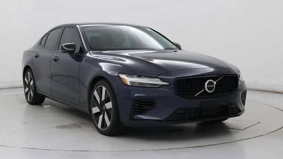 VOLVO S60 2024 7JRH60FL1RG306889 image