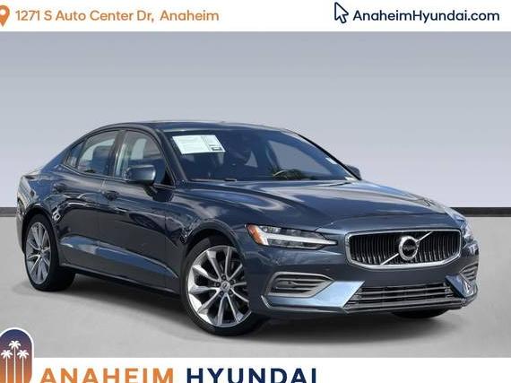 VOLVO S60 2020 7JR102FKXLG044206 image