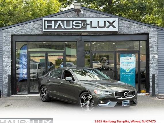 VOLVO S60 2020 7JRA22TL3LG073151 image
