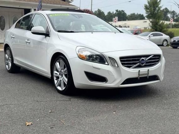 VOLVO S60 2013 YV1902FH9D2232021 image