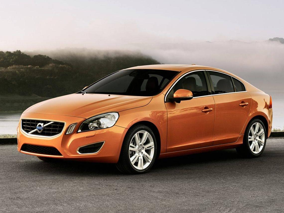 VOLVO S60 2013 YV1612FSXD1226813 image