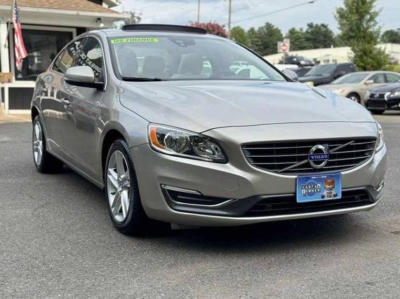 VOLVO S60 2015 YV1612TK2F1348430 image