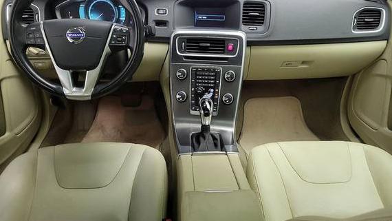 VOLVO S60 2015 YV140MFC1F1307359 image