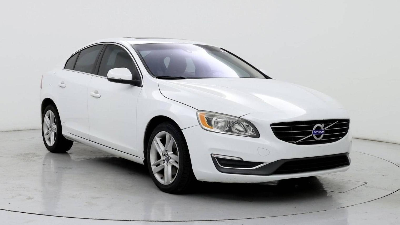 VOLVO S60 2015 YV140MFB8F1318608 image