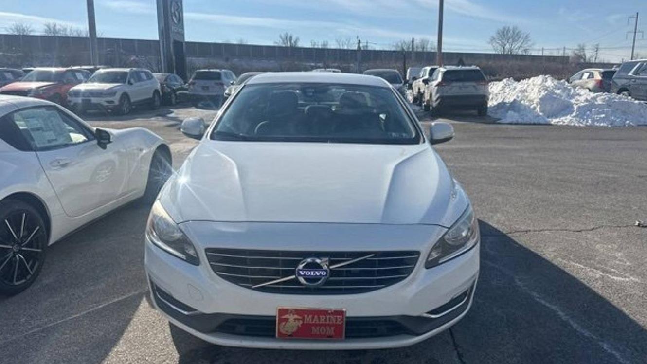 VOLVO S60 2015 YV140MFA7F2318083 image