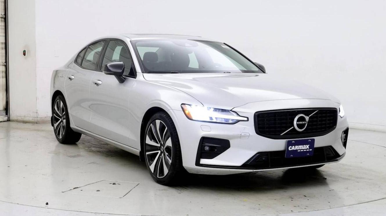 VOLVO S60 2022 7JRL12TZ4NG155215 image