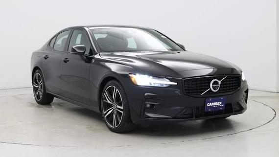 VOLVO S60 2022 7JRL12TM8NG161779 image