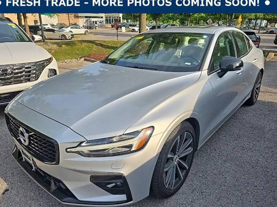 VOLVO S60 2022 7JRL12TZ1NG177480 image