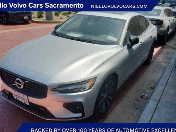 VOLVO S60 2022 7JRL12TZ8NG179274 image
