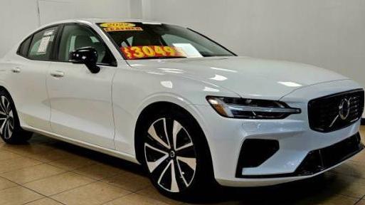 VOLVO S60 2022 7JRL12TZ4NG165260 image