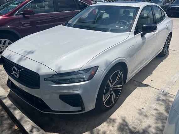 VOLVO S60 2022 7JRH60FZ7NG192394 image