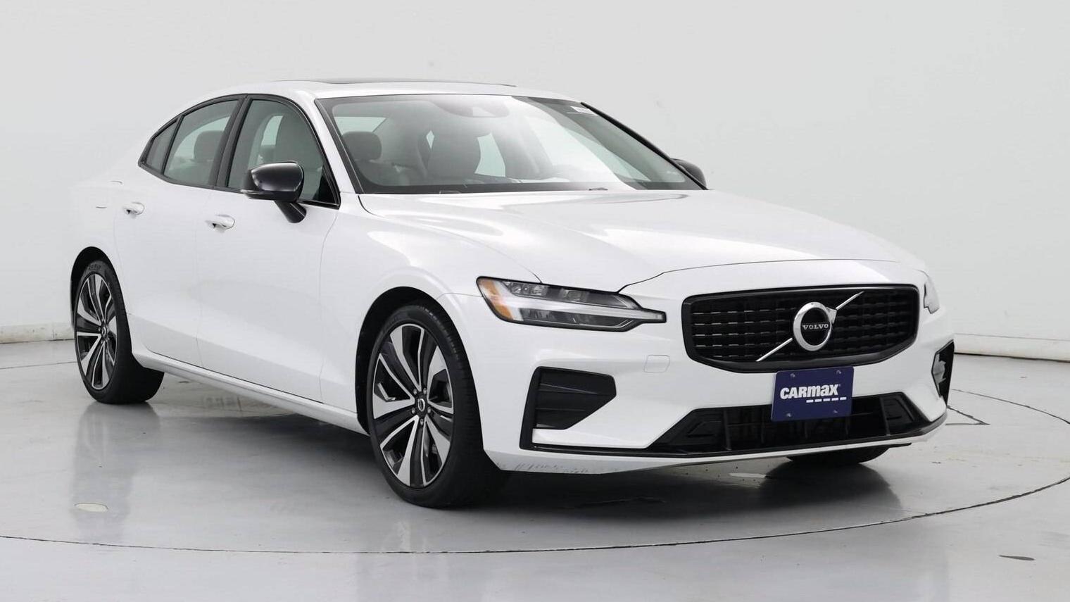 VOLVO S60 2022 7JRL12TZ0NG153946 image