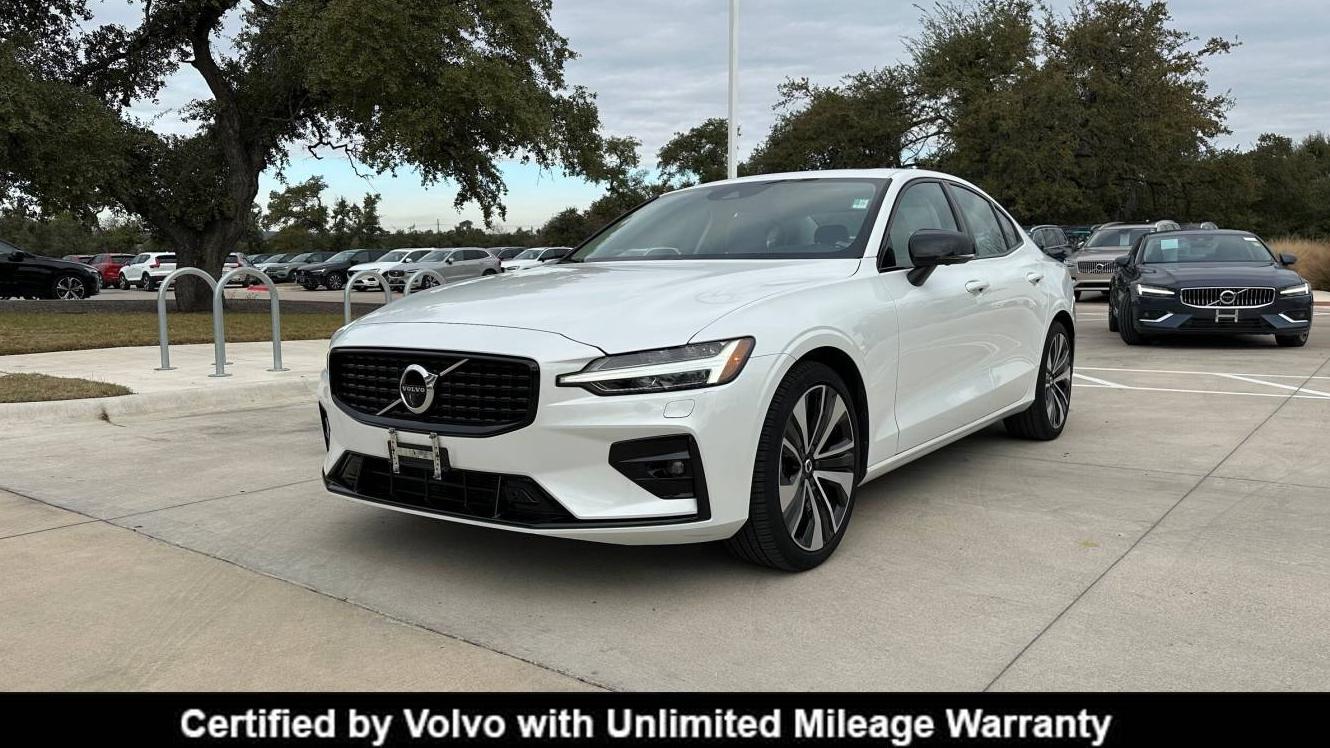 VOLVO S60 2022 7JRL12FZ4NG187237 image