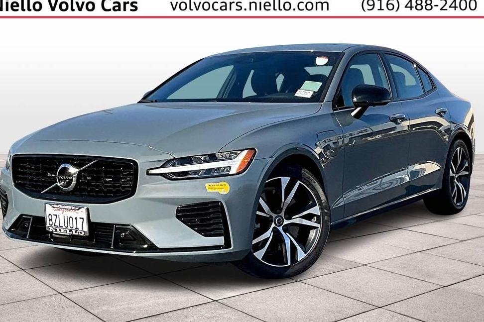 VOLVO S60 2022 7JRBR0FMXNG172139 image