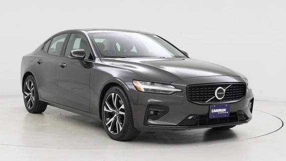 VOLVO S60 2025 7JRL12FJ3SG364849 image