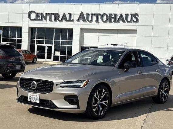 VOLVO S60 2025 7JRL12FJ6SG367700 image VOLVO S60 2025 7JRL12FJ6SG367700 image