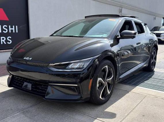 KIA EV6 2023 KNDC4DLC4P5122663 image