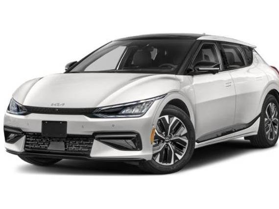KIA EV6 2023 KNDC44LA3P5117341 image