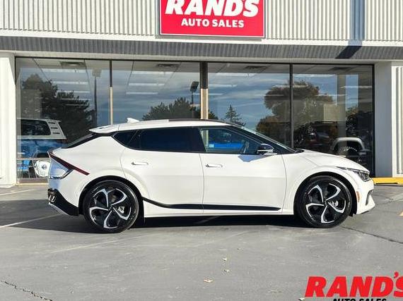 KIA EV6 2023 KNDC4DLC7P5117747 image