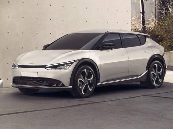 KIA EV6 2023 KNDC34LA2P5099482 image