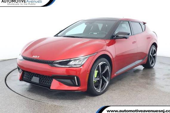 KIA EV6 2023 KNDC5DLE7P5133848 image