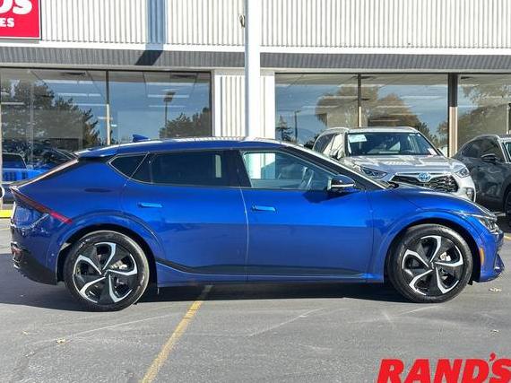 KIA EV6 2024 KNDC4DLC6R5165257 image