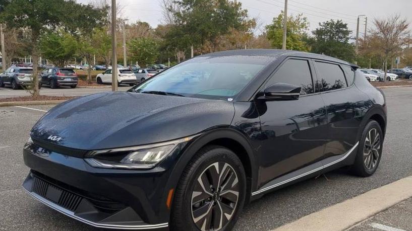 KIA EV6 2024 KNDC34LA0R5620976 image KIA EV6 2024 KNDC34LA0R5620976 image