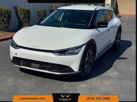 KIA EV6 2024 KNDC34LA6R5615829 image