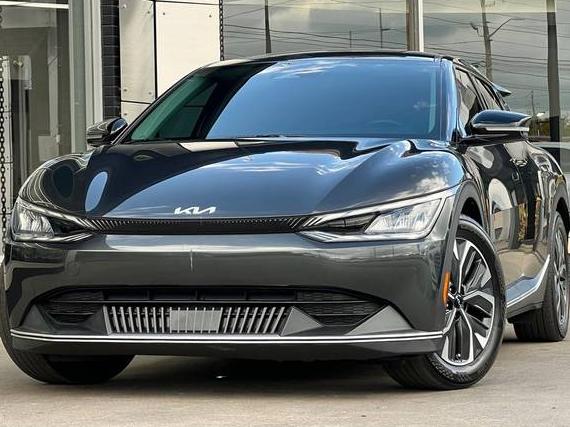 KIA EV6 2022 KNDC34LB4N5041590 image