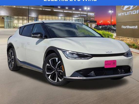 KIA EV6 2022 KNDC34LA2N5042289 image