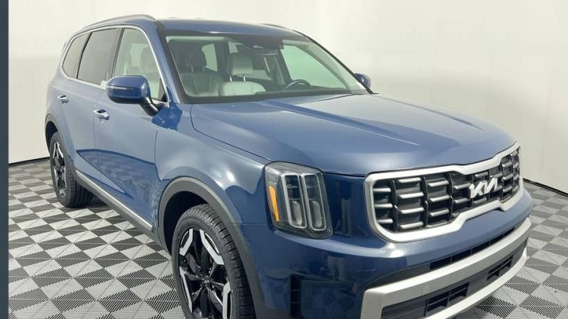 KIA TELLURIDE 2023 5XYP64GC6PG350886 image