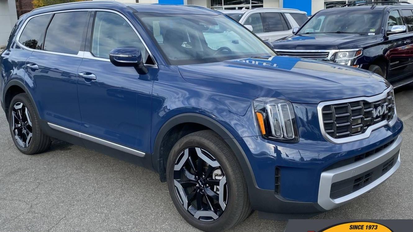 KIA TELLURIDE 2023 5XYP6DGC4PG364043 image