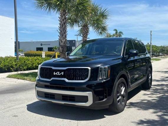 KIA TELLURIDE 2023 5XYP24GC8PG378345 image