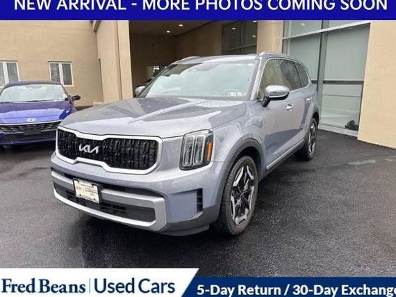 KIA TELLURIDE 2023 5XYP3DGC0PG319917 image KIA TELLURIDE 2023 5XYP3DGC0PG319917 image