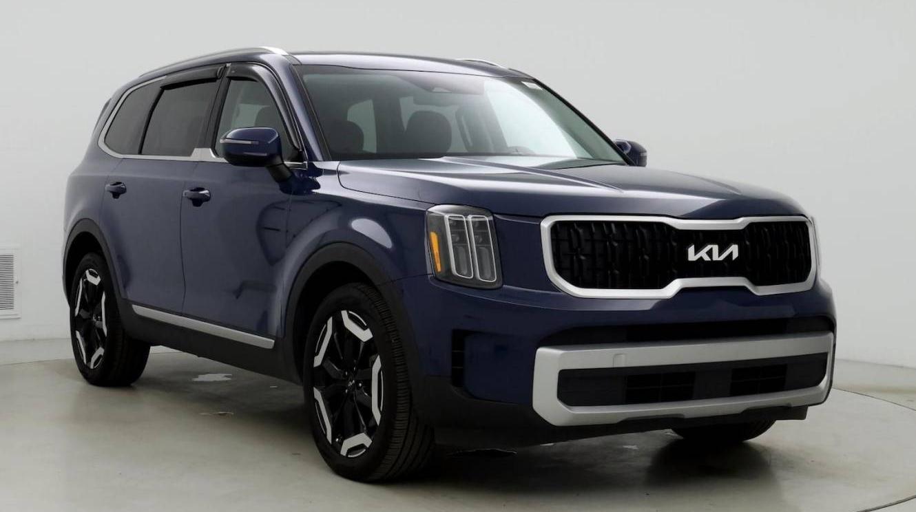 KIA TELLURIDE 2023 5XYP34GC1PG344681 image