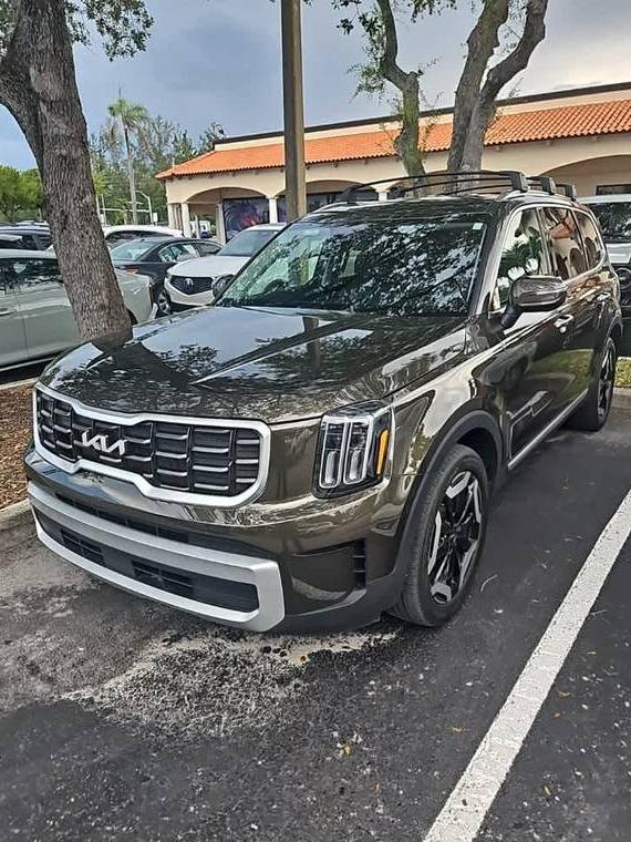 KIA TELLURIDE 2024 5XYP64GC9RG466943 image