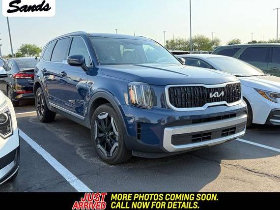 KIA TELLURIDE 2024 5XYP34GC2RG428270 image