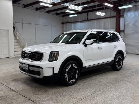 KIA TELLURIDE 2024 5XYP64GC1RG448517 image KIA TELLURIDE 2024 5XYP64GC1RG448517 image
