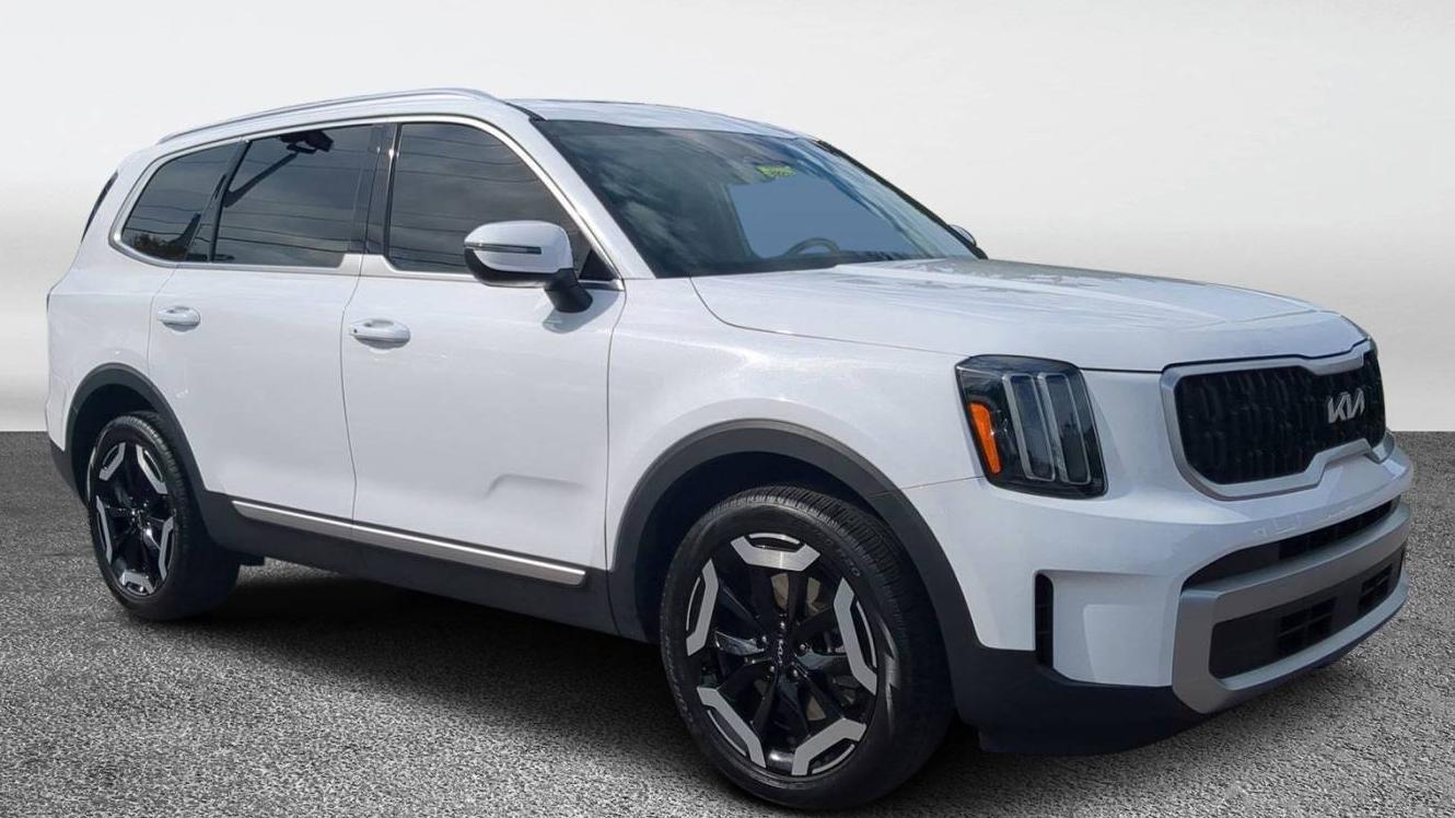 KIA TELLURIDE 2024 5XYP34GC1RG411329 image