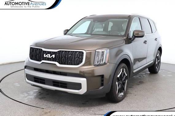 KIA TELLURIDE 2024 5XYP34GC8RG427494 image