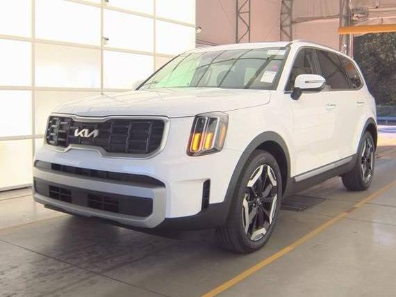 KIA TELLURIDE 2025 5XYP64GC6SG636858 image KIA TELLURIDE 2025 5XYP64GC6SG636858 image