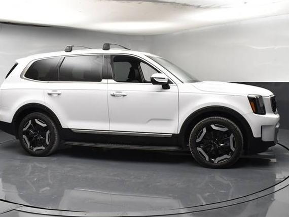 KIA TELLURIDE 2025 5XYP34GC1SG573144 image