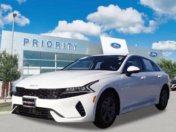 KIA K5 2023 5XXG14J27PG188799 image