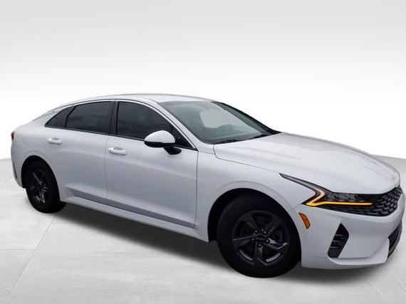KIA K5 2023 5XXG14J24PG189571 image
