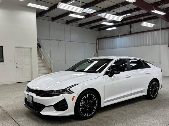 KIA K5 2023 5XXG64J27PG210947 image