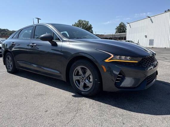 KIA K5 2023 5XXG14J27PG188009 image