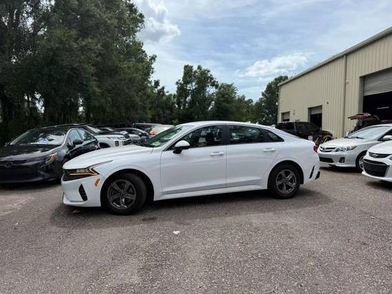 KIA K5 2021 5XXG14J29MG010453 image