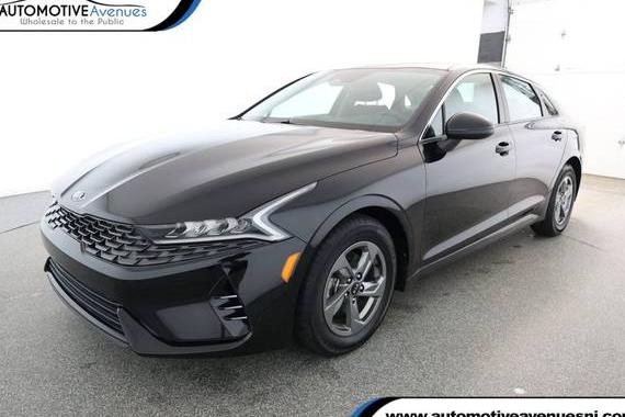 KIA K5 2021 5XXG14J24MG026432 image