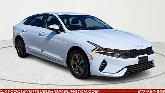 KIA K5 2022 5XXG14J27NG109385 image